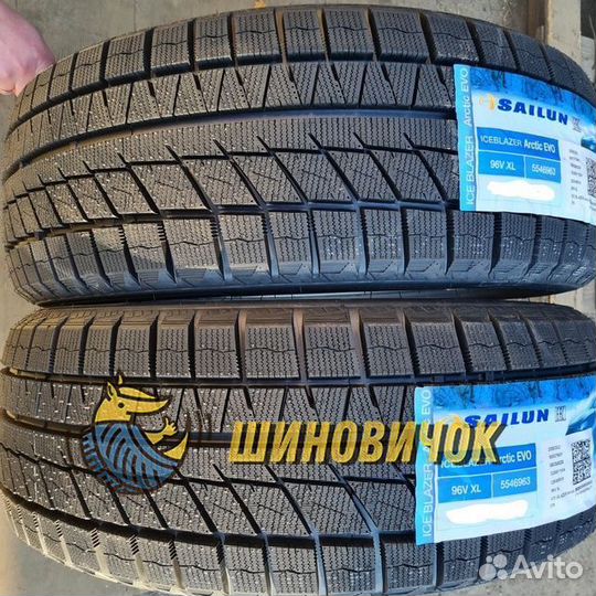 Sailun Ice Blazer Arctic EVO 275/45 R21 110V