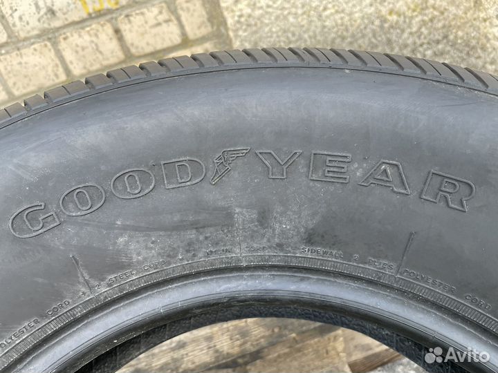 Goodyear Eagle RS-A 235/70 R16