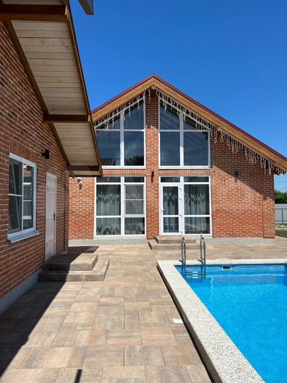 Коттедж 95 м² на участке 7 сот.