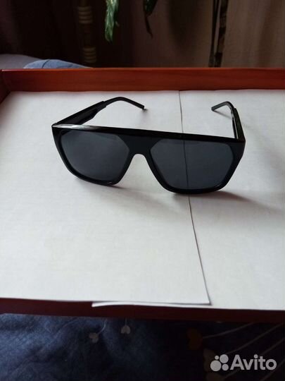 Солнцезащитные очки