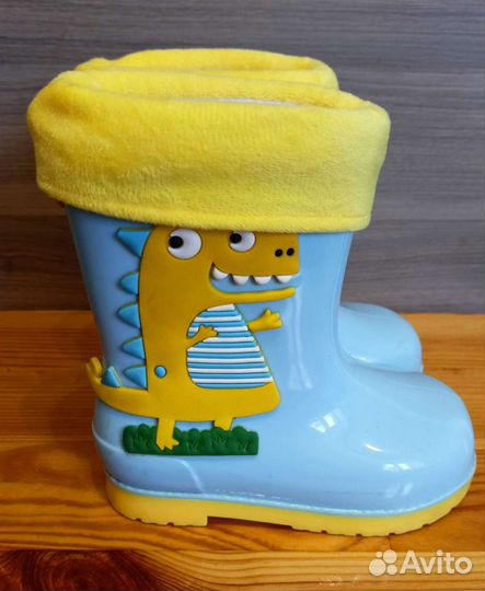 Резиновые сапожки