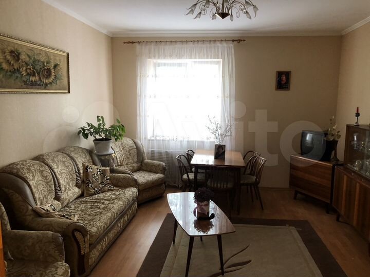3-к. квартира, 81 м², 2/3 эт.