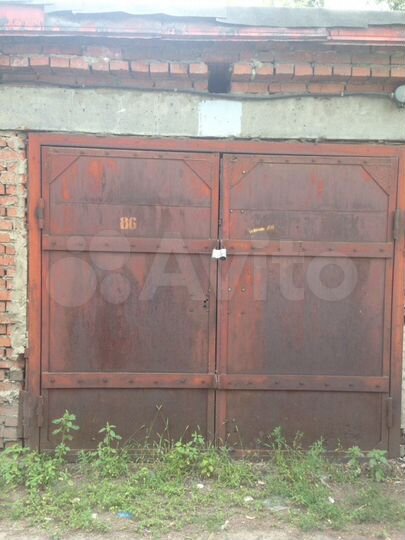 Гараж, > 30 м²