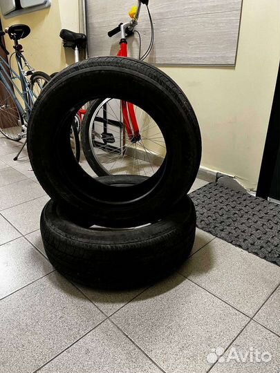 Yokohama dB Decibel E70 215/60 R16