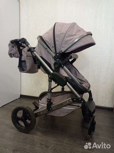 Прогулочная коляска 2 в 1