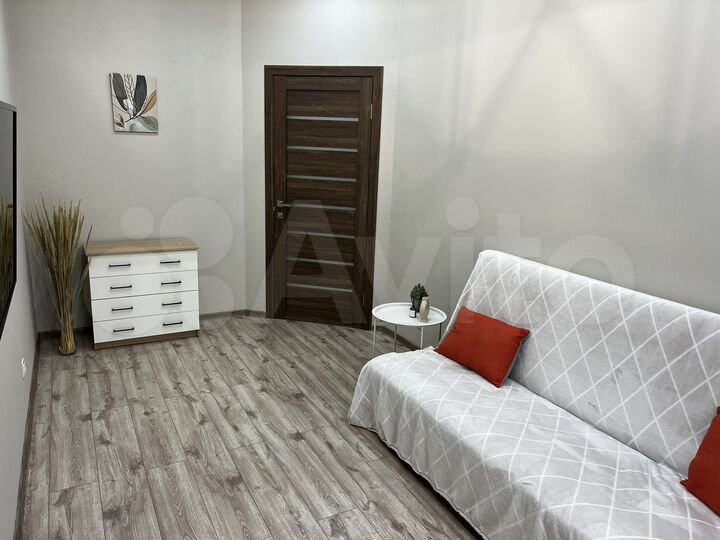 1-к. квартира, 40 м², 13/17 эт.