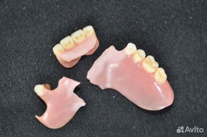 Зубной техник