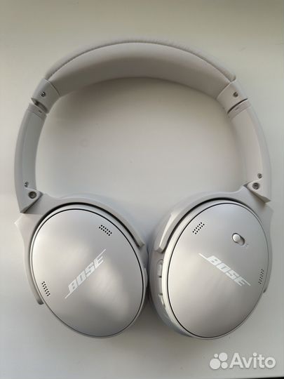 Bose quietcomfort headphones