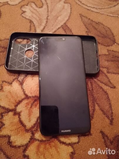 HUAWEI P20 Lite, 4/64 ГБ