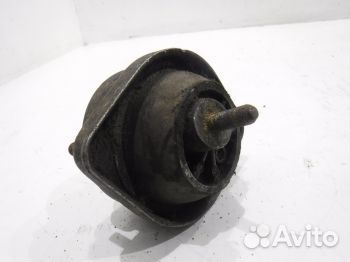 Подушка двигателя 22111141792