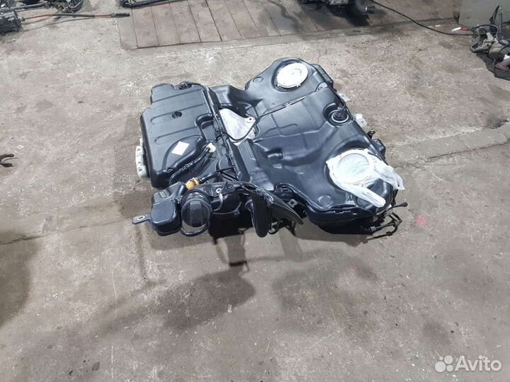 Бензобак audi a6 c6