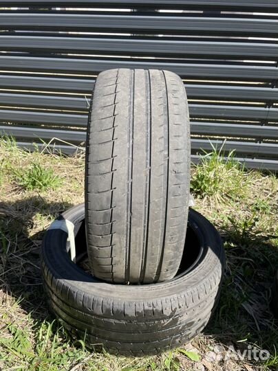 Triangle AdvanteX SUV TR259 245/40 R19 и 275/35 R19