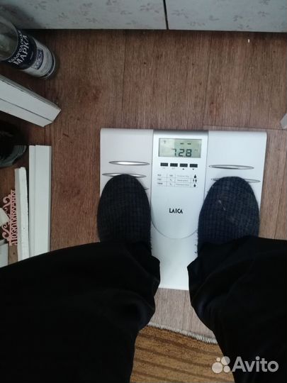 Весы напольные электронные