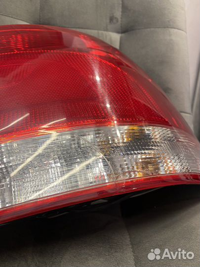 Задний правый фонарь volkswagen polo бу
