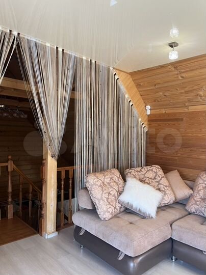 Коттедж 260 м² на участке 10 сот.