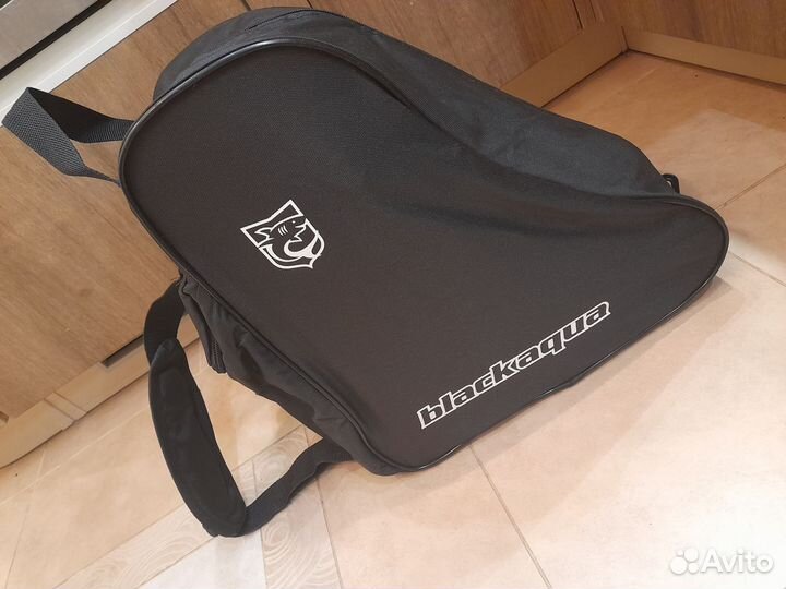 Новый чехол для хоккейных коньков