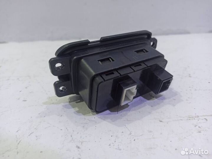 Кнопка корректора фар