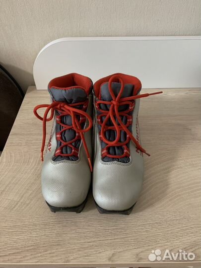 Лыжные ботинки 34
