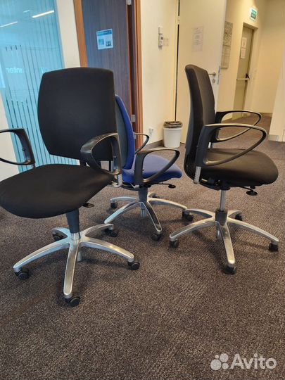 Компьютерное кресло