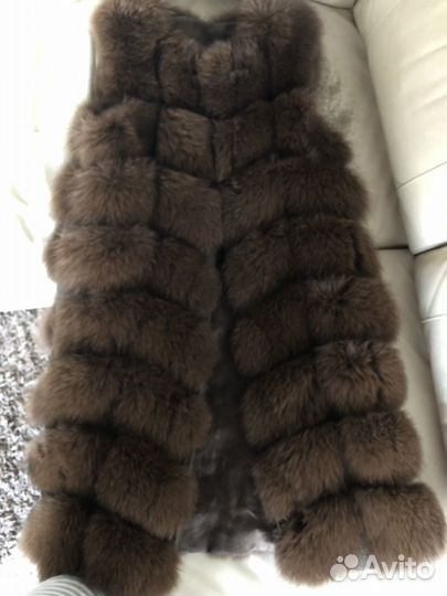 Меховая жилетка