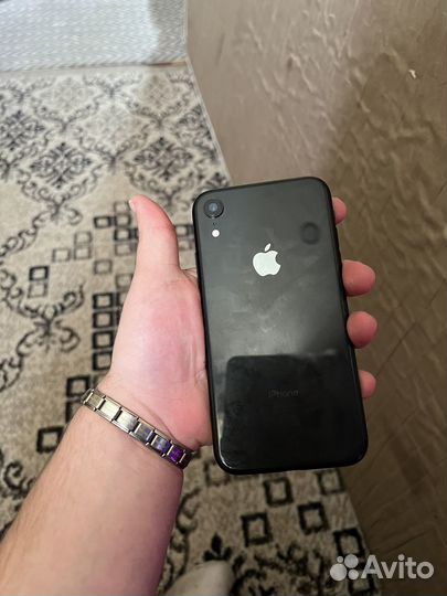 iPhone Xr, 64 ГБ