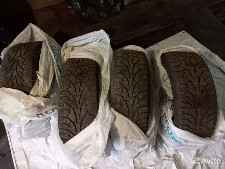 Hankook Winter I'Pike 205/55 R16