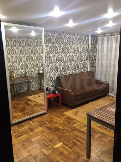 2-к. квартира, 56 м², 1/16 эт.