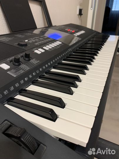 Синтезатор yamaha psr e423