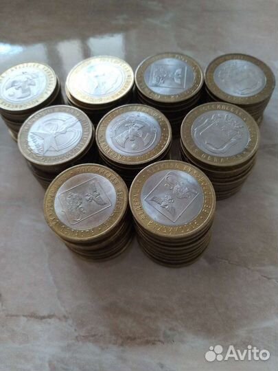 10 рублей биметалл юбилейные