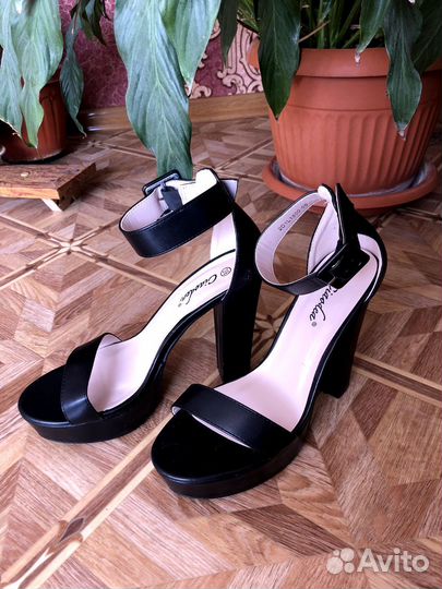 Туфли летние женские