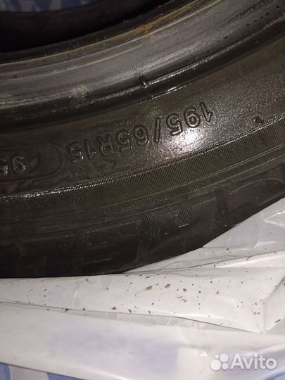 Michelin Agilis 195/65 R15 100