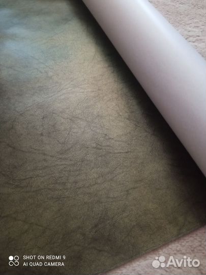 Бумвинил, Цвет красивый. Цена за 1м2