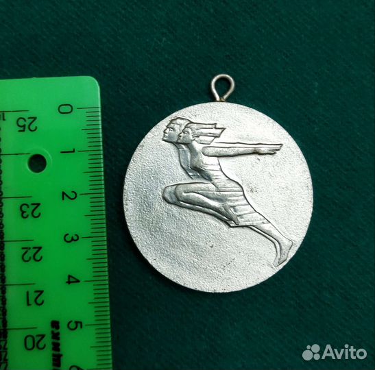 Медаль