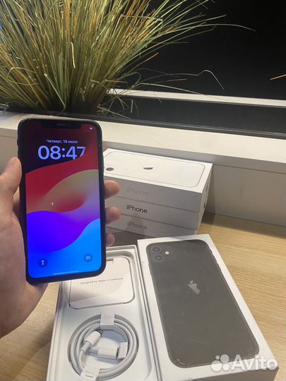 iPhone 11, 128 ГБ