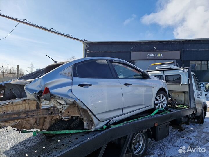 В разборе Hyundai Solaris 1 рест 1,4 МКПП