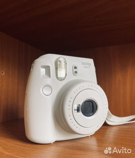 Поларойд instax mini 9