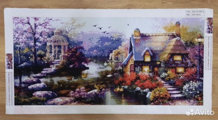 Готовые картины, алмазные мозайки, бисер