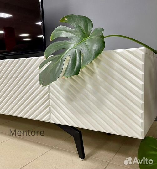 Тумба тв Bravo на опорах (с доставкой)