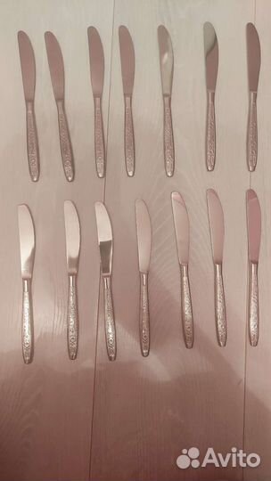 Ножи столовые