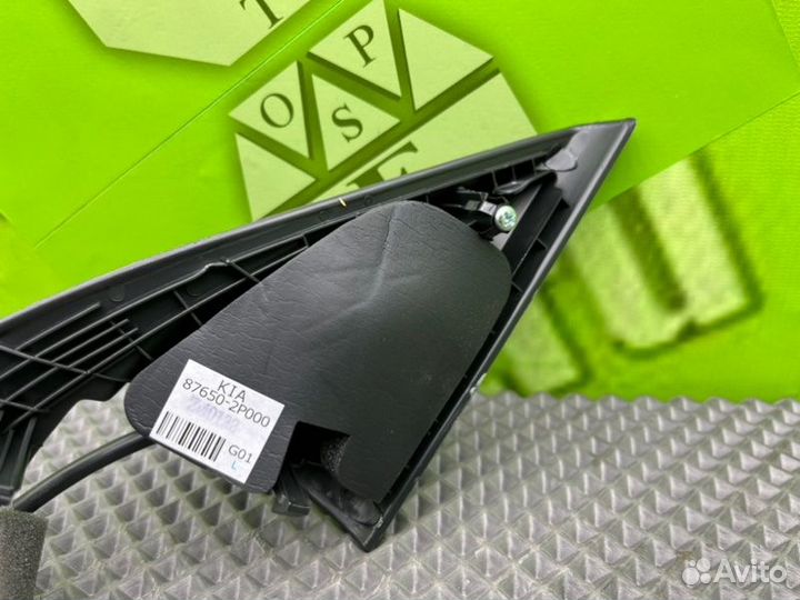 Накладка двери левая Kia Sorento 2 XM D4HB 2.2