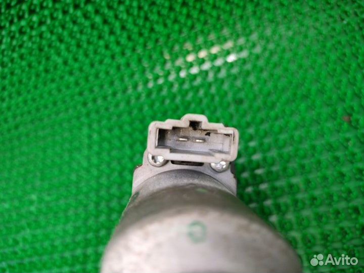 Стеклоподъемник передний правый Volkswagen Polo