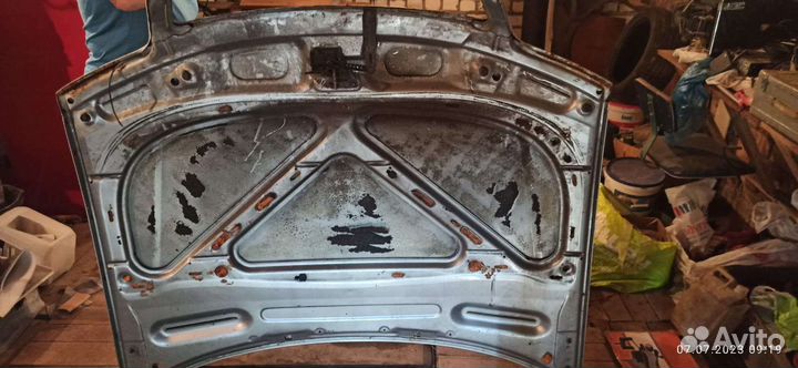 Капот на Ауди А5