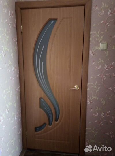 Дверь,прихожая