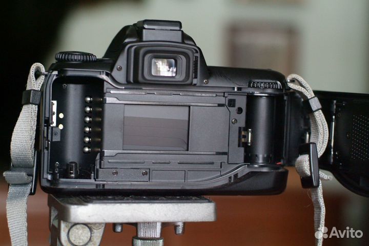 Никон F65