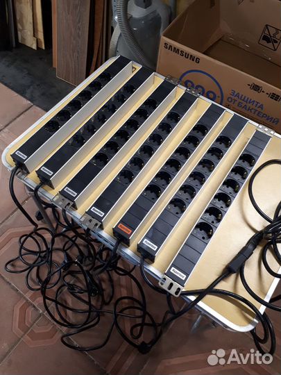 Блок розеток в стойку hyperline SNT19-6SH-2.5EU