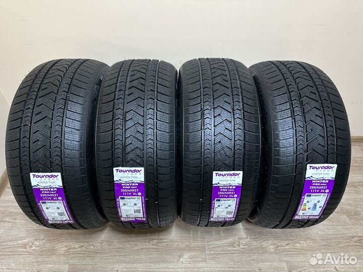 Tourador Winter Pro TSU1 295/40 R21 111V