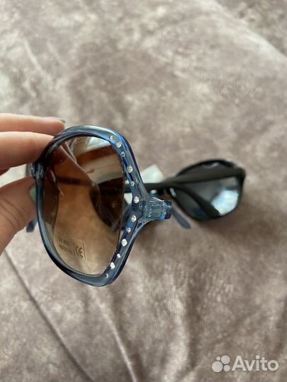 Солнцезащитные очки