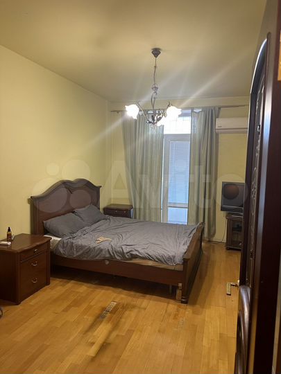 3-к. квартира, 90 м², 7/8 эт.