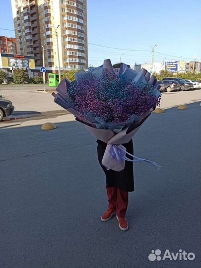 Букет из цветной гипсофилы