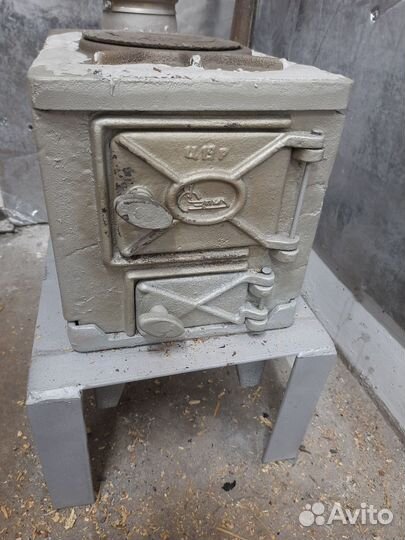 Печь буржуйка чугунная